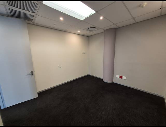248M² OFFICE TO LET IN SANDTON CENTRAL